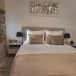 Cor Cordis Apartment